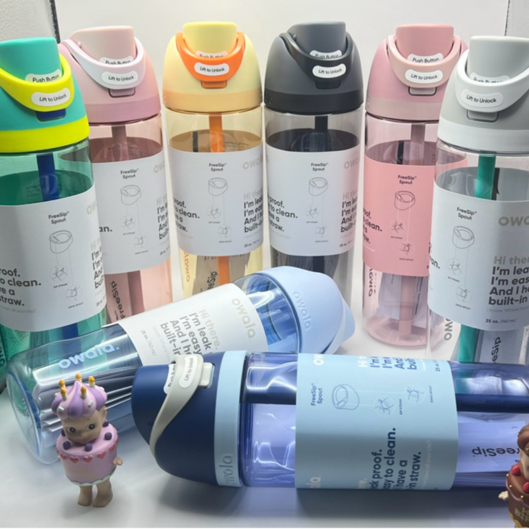 สีใหม่✨✨พร้อมส่ง🍁 Target  Owala FreeSip Tritan 25oz. Water Bottle  ของแท้ 💯% น้ำหนักเบา สบายมือ