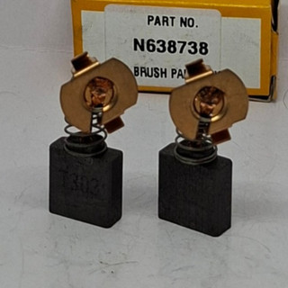 DEWALT อะไหล่แปรงถ่าน โต๊ะเลื่อยวงเดือนไฟฟ้า รุ่น DWE7492 (N638738) ใช้ประกอบงานซ่อมอะไหล่แท้