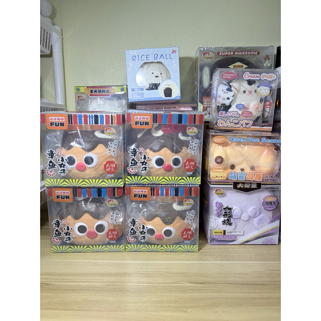 สกุชชี่ รวมแบรนด์ mido chameleon พร้อมส่งในไทย!!