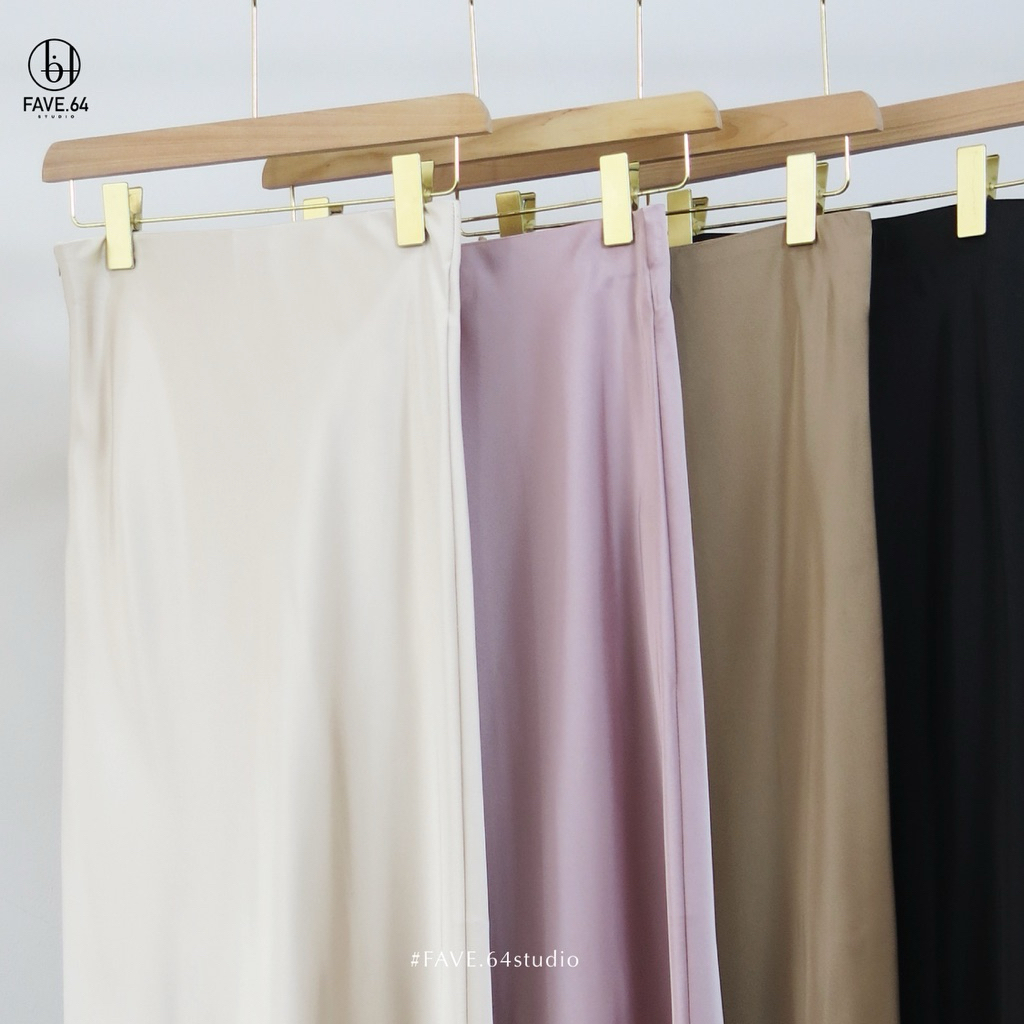NP Satin Skirt กระโปรงซาติน