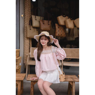 Plsme.bkk ~ “Manna lace top” เสื้อแขนยาวแต่งลูกไม้ (เฉพาะเสื้อ)