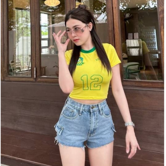 MNV STUDIO กางเกงยีนขาสั้นแต่งกะเป๋าหรอกด้านข้าง(bbj3)
