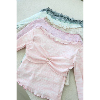 NO.634 Cloette Top เสื้อยืดแขนยาวผ้าลายคอกว้างแต่งย่นช่วงอก