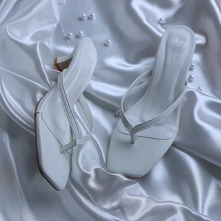 YOURSHOES B14 (เท้าอวบ เท้ายาว +1ไซส์*) / รองเท้าส้นสูง 2.3นิ้ว รองเท้าหูหนีบ รองเท้าใส่ทำงาน
