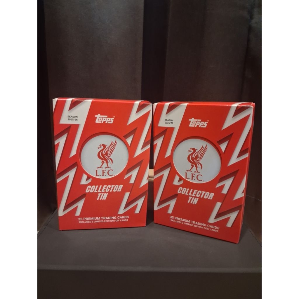 TOPPS COLLECTOR TIN LIVERPOOL : SEASON 2025/26