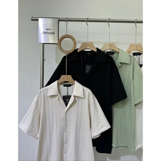 เสื้อเชิ้ตผู้ชายแขนสั้น ผ้ามีเท็กซ์เจอร์ลายในตัว รุ่น N135