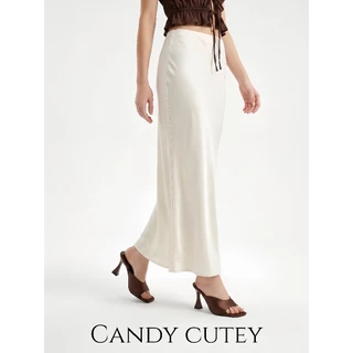 Candy Cutey รองเท้าส้นสูงหัวเหลี่ยม แบบสวม มาพร้อมดีไซน์หัวที่ให้ลุคทันสมัยและโฉบเฉี่ยว ด้วยส้นรองเท้าทรงเรียวแห
