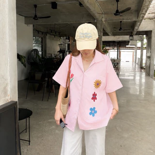 BEACH BLOOM SHIRT เสื้อเชิ้ตผู้หญิงโอเวอร์ไซส์แขนสั้น ปักลายกระเป๋า เสื้อเชิ้ตเกาหลี เสื้อคลุมผู้หญิง ผ้านุ่มใส่สบาย