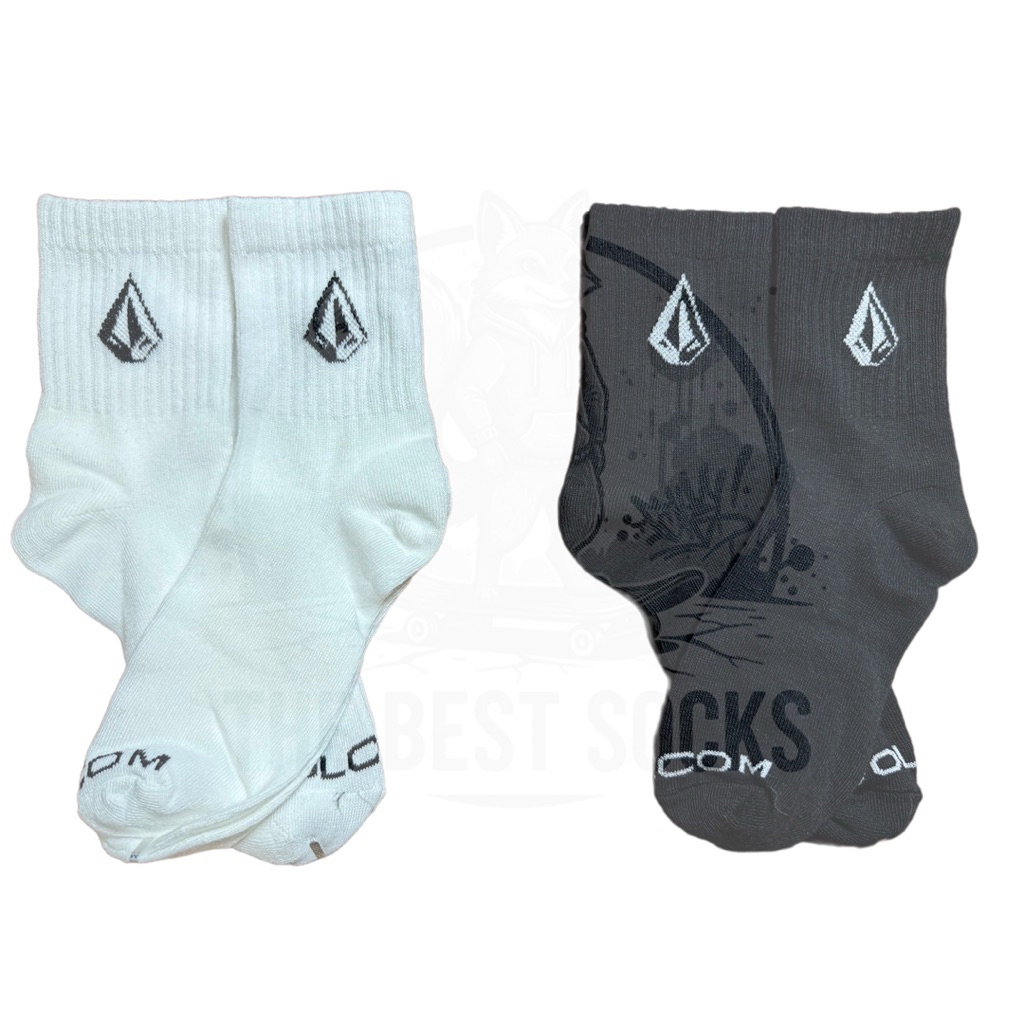 ถุงเท้าสตรีท Volcom (ข้อกลาง)สีพื้น ขาว - ดำ FREE SIZE