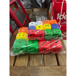 ลูกเต๋าโฟม ของเล่น ฟองน้ํา ลูกเต๋า ขนาด 4x4 / 6x6 ซม คละสี จุดลูกเต๋า เล่นลูกเต๋า สําหรับการสอนการศึกษา ของเล่นสีเขียว