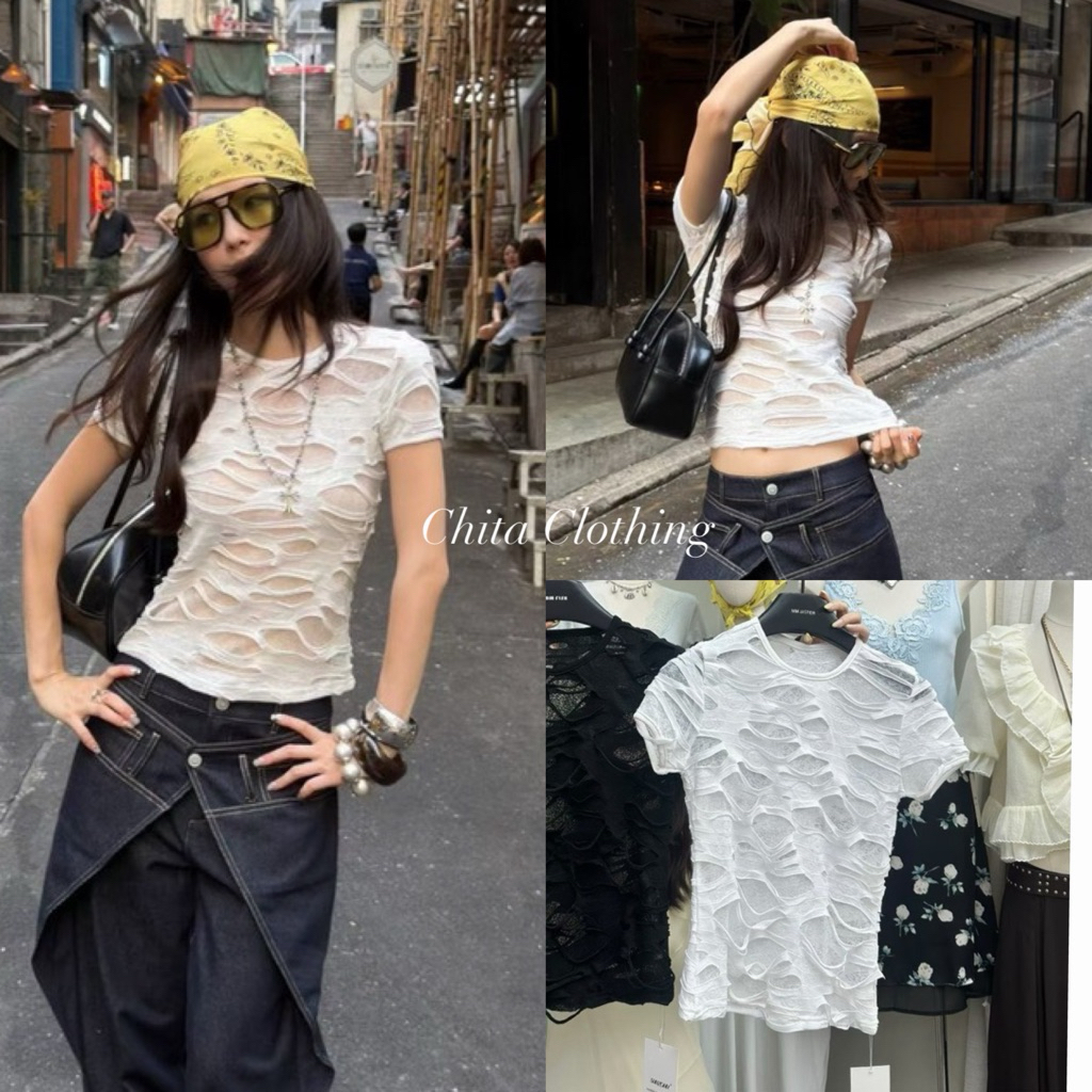 📍พร้อมส่ง ขาว📍SU203 26t🇰🇷เสื้อคอกลมแขนสั้น แต่งผ้าขาดงานเก๋ไม่ซ้ำใคร เป็นทรงเข้ารูปใส่แล้วดูดีมากๆค่า Tag MMfish🇰🇷