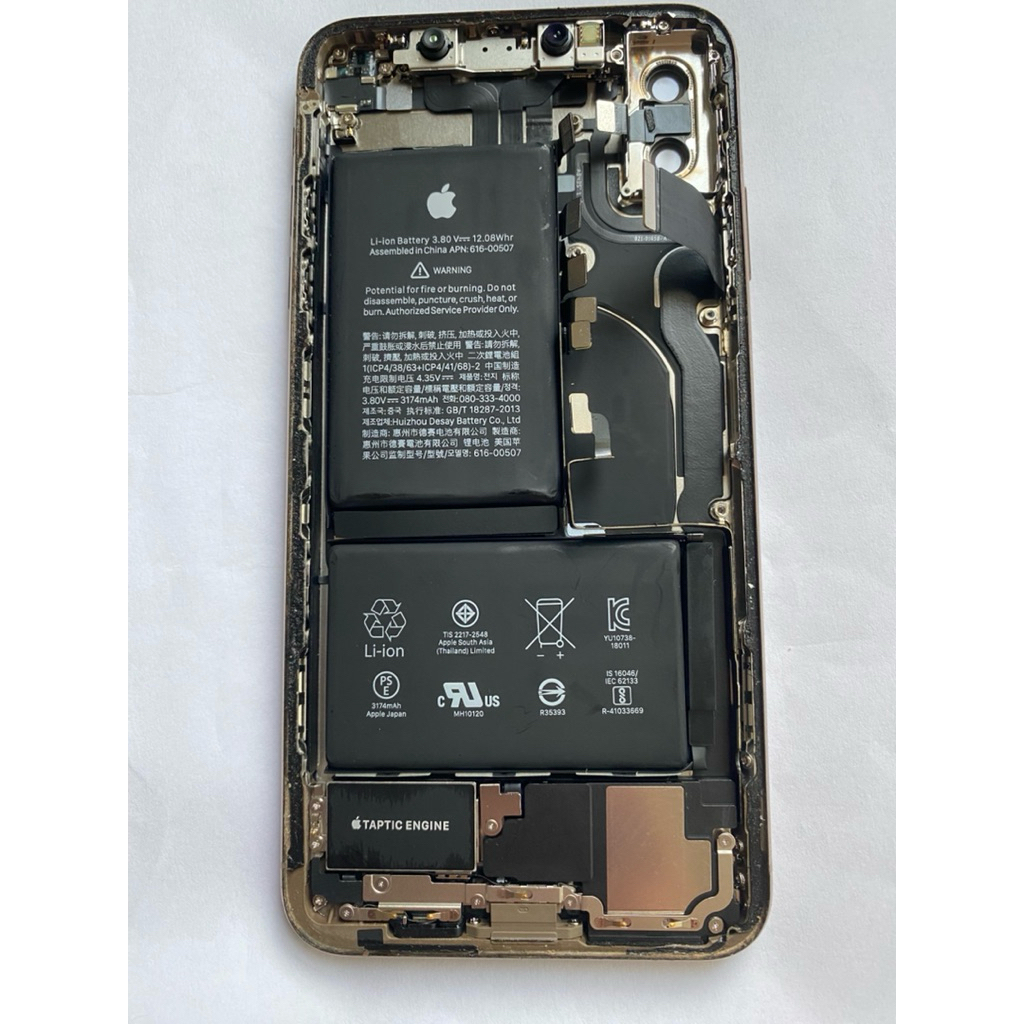 อะไหล่ บอดี้ แท้ถอด มีแบตกับกล้องหน้าติดมาด้วย สำหรับรุ่น ไอโฟนxsmax สภาพสวย