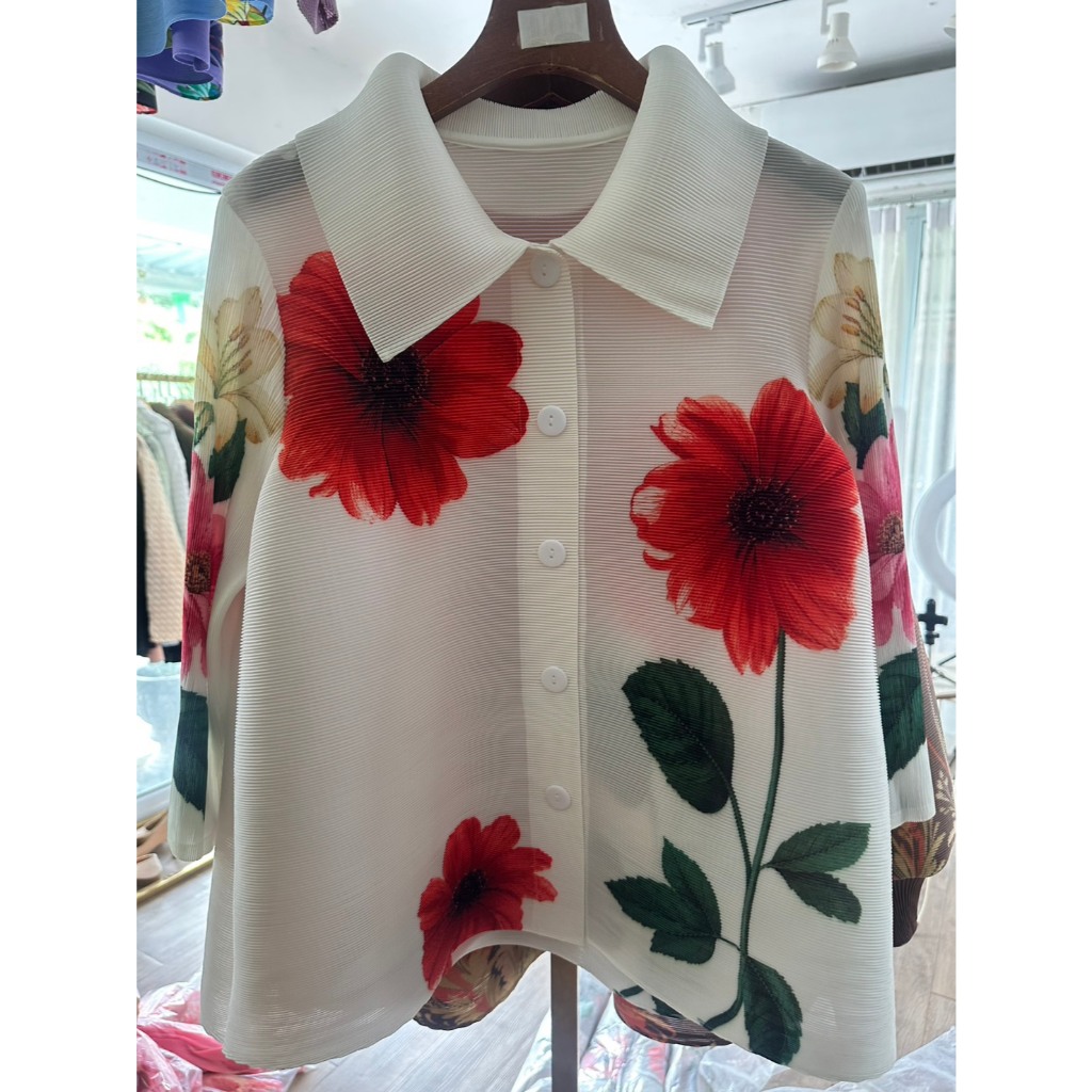 PleatByNisa B84 เสื้ออัดพลีททรงสวย ดีไซส์เก๋ รูปที่ 3