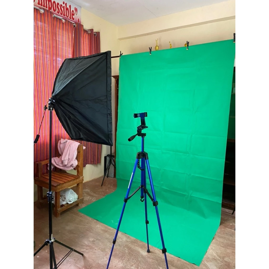 Photography Green Screen ผ้าฉากถ่ายภาพ สตูดิโอถ่ายภาพ ฉากหลัง ฉากถ่ายรูป 2*2m Background Stand Kit 4 คลิป&1 กระเป๋า thumbnail 3