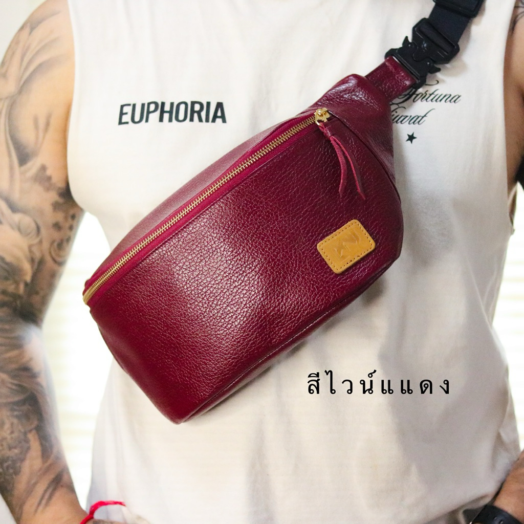 Royal Chest bag leather กระเป๋าคาดอก รูปที่ 6