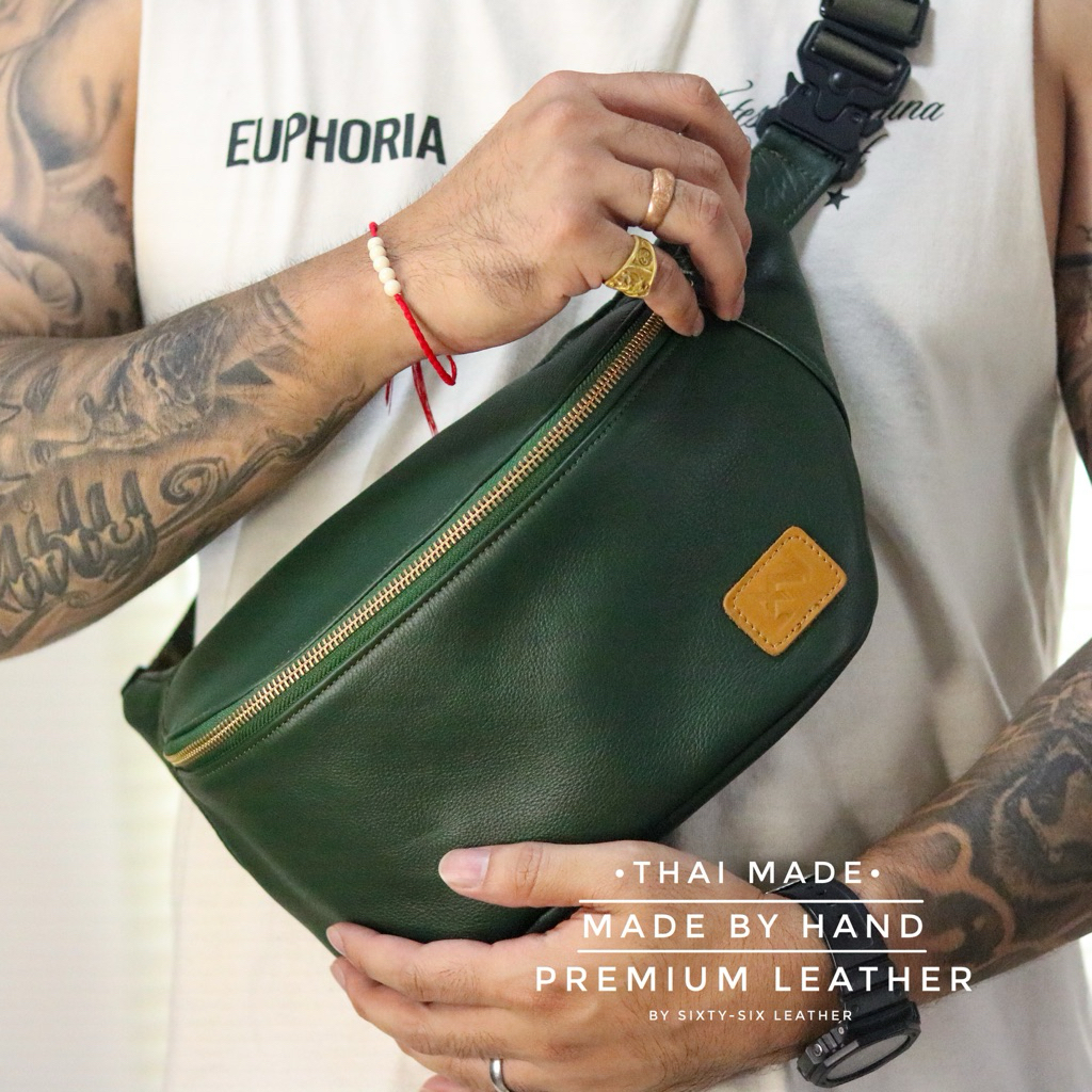Royal Chest bag leather กระเป๋าคาดอก รูปที่ 3