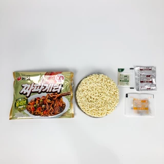 จาปาเก็ตตี้ จาจังเมียน 1 ซอง 140g บะหมี่ซอสดำเกาหลี Chapagetti มาม่าเกาหลี 짜파게티