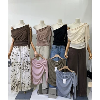 M2234 เสื้อรุ่นใหม่สไตล์เกาหลี ดีเทลไหล่เฉียง เสื้อที่สาวๆ ต้องมีติดตู้! ใส่แล้วดูแพง ดูเซ็กซี่แบบมีคลาส