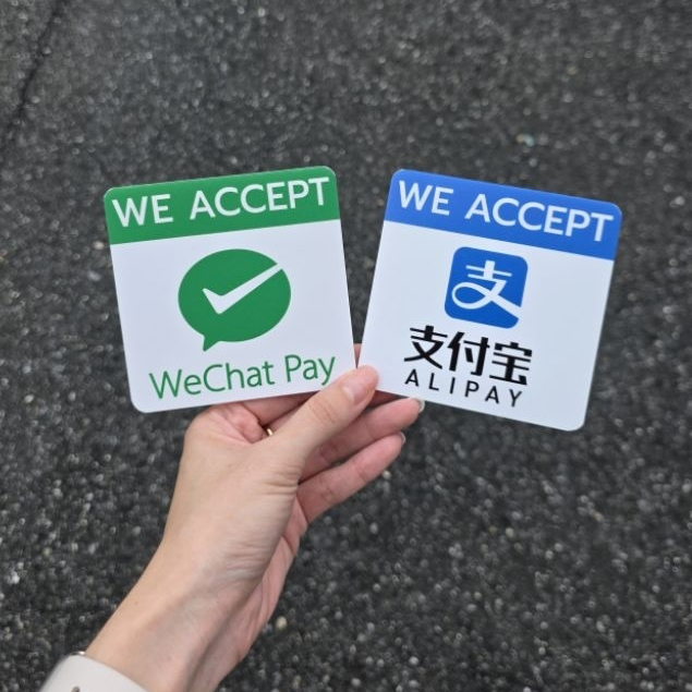 ป้ายสติ๊กเกอร์ติดโฟมบอร์ด ขนาด10×10ซม กันน้ำ ป้ายสัญลักษณ์การจ่ายเงิน Alipay , Wechat pay