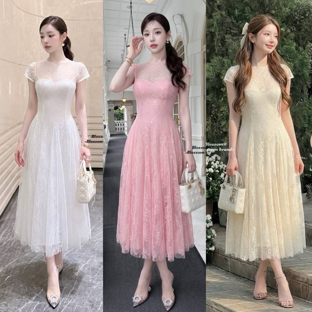 Blossom•ชุดเดรสลูกไม้สีครีม คอปีน โทนหวานหรู เดรสยาวทรง A-Line