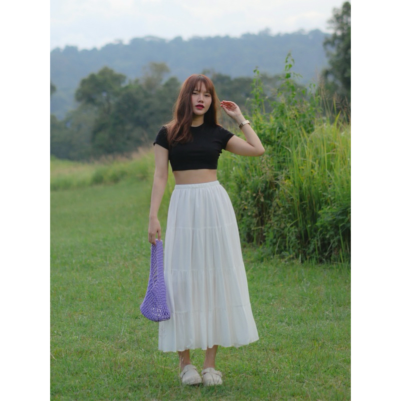 [พร้อมส่ง]  skirt กระโปรงยาว กระโปรงชั้นเอวยางยืด มีซับในผ้าไม่บาง ดำ ขาว ครีม
