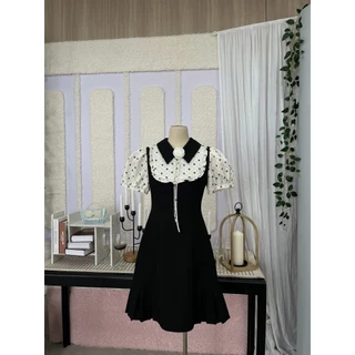 FW212 Callie Dressชุดเดรสสั้นทรงเข้ารูป ผ้า cotton ทอลายเยื่อไผ่สลาฟ ปกบัวแหลมพร้อมเข็มกลัดดอกไม้ ด้านหน้าสายผูกโบว์