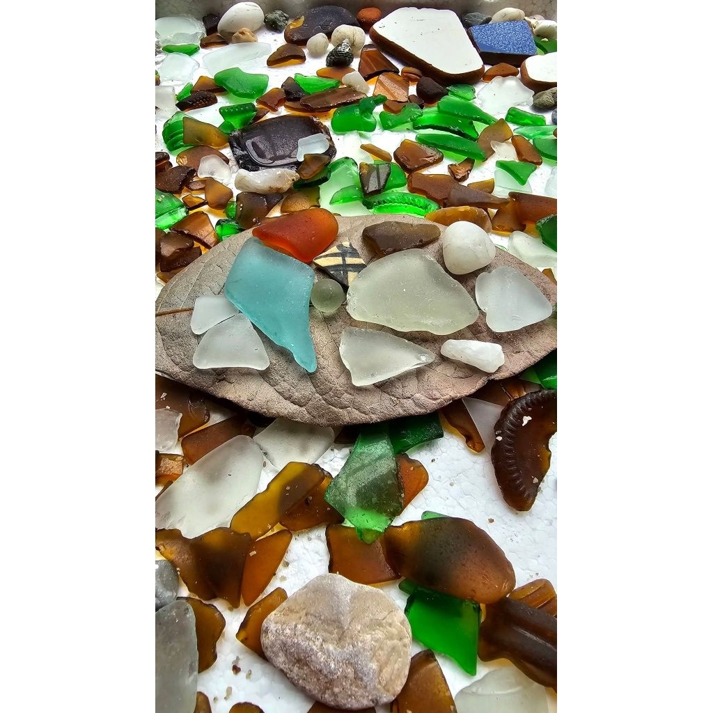 #หายาก มากๆ. sea glass สุ่ม15-20 ชิ้น เก็บเองทุกวันเเท้เเน่นอน100%