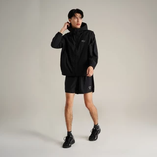MCJ SPORT เสื้อแจ็คเก็ตผู้ชาย เสื้อแจ็คเก็ตแขนยาว ทรงเรกูลาร์ Regular Fit Jacket สีดำ MJCZ099