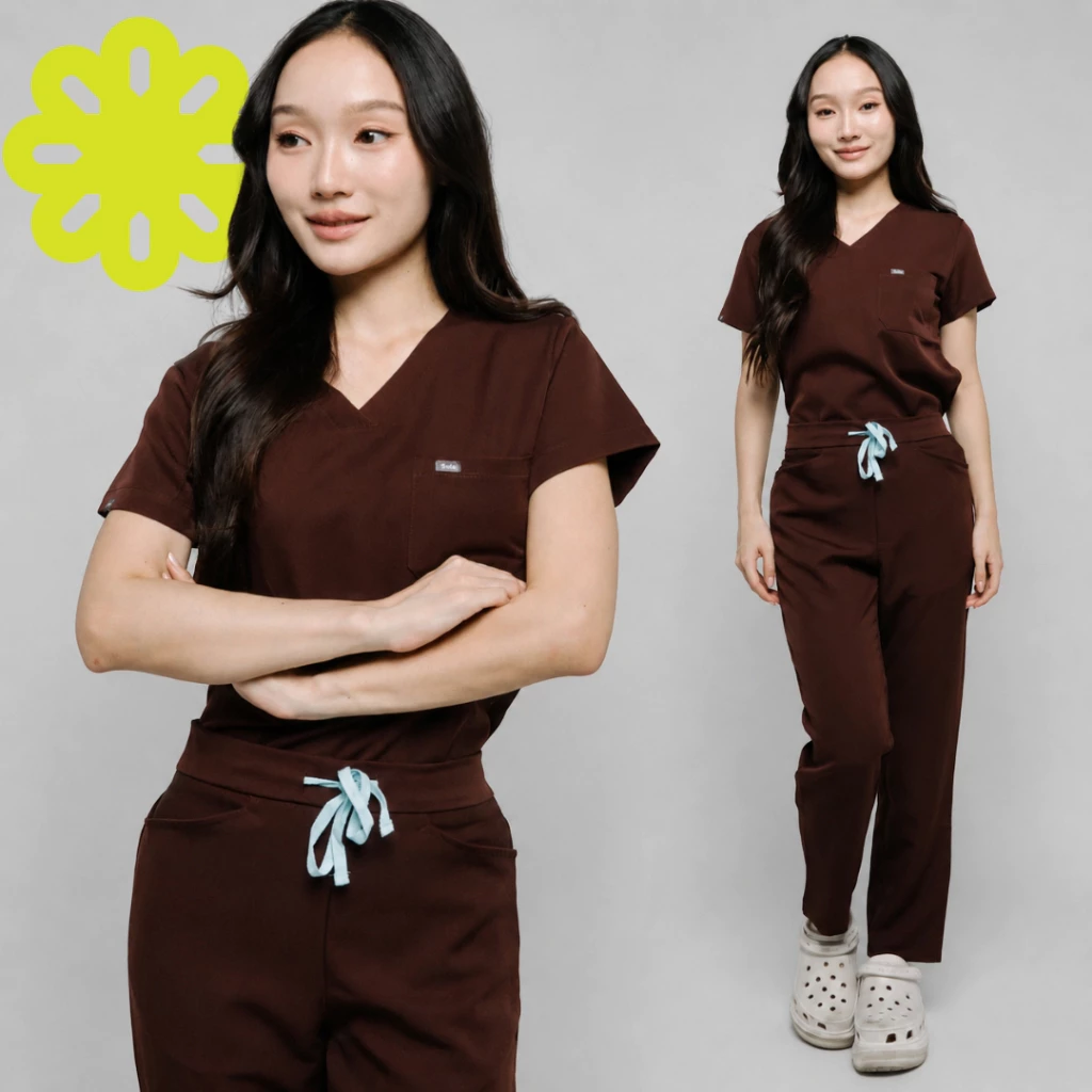 ชุดสครับ ชุดสครับทางการแพทย์ ชุดสครับผู้หญิง สี Cocoa รุ่น Norma | Sole Scrubs (ขายเสื้อแยกกางเกง)