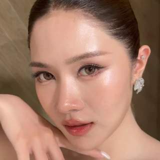Glitzlens คอนแทคเลนส์รายเดือน (1 Month) วัสดุ Hydrogel Ultraslim รุ่น มี Butterfly 2 สี