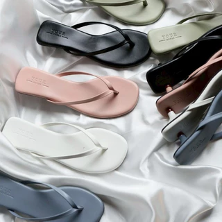 YOURSHOES C3 / รองเท้าส้นสูง 1นิ้ว รองเท้าหูหนีบ รองเท้าหนังนิ่ม