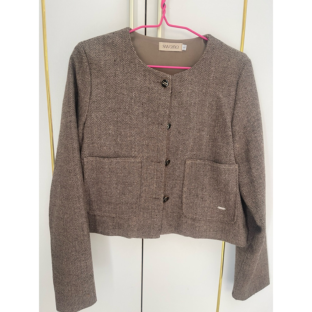 ส่งต่อ Swana.ss -  Faye blazer crop top size L