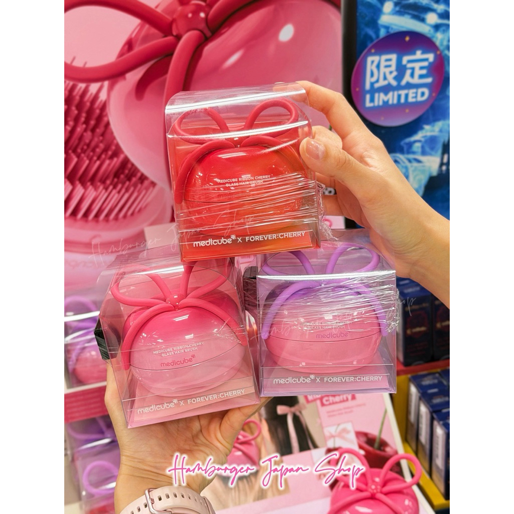 หวีวอนยอง ขอแนะนำไอเทมสุดคิวท์ที่สาวๆ ต้องมี! Medicube x FOREVER:CHERRY Ribbon Cherry Glass Hair Brush