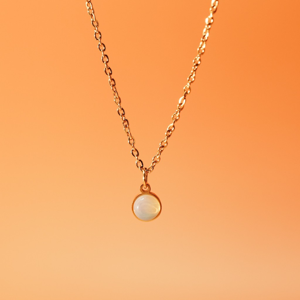 Vachana - Minimalist Opalite Necklace (สร้อยหินโอปอไลต์)