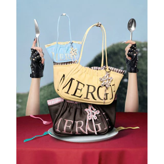 🛸พร้อมส่ง//:Merge A Day Bag mini Short&Large Short ของแท้จากแบรน👜