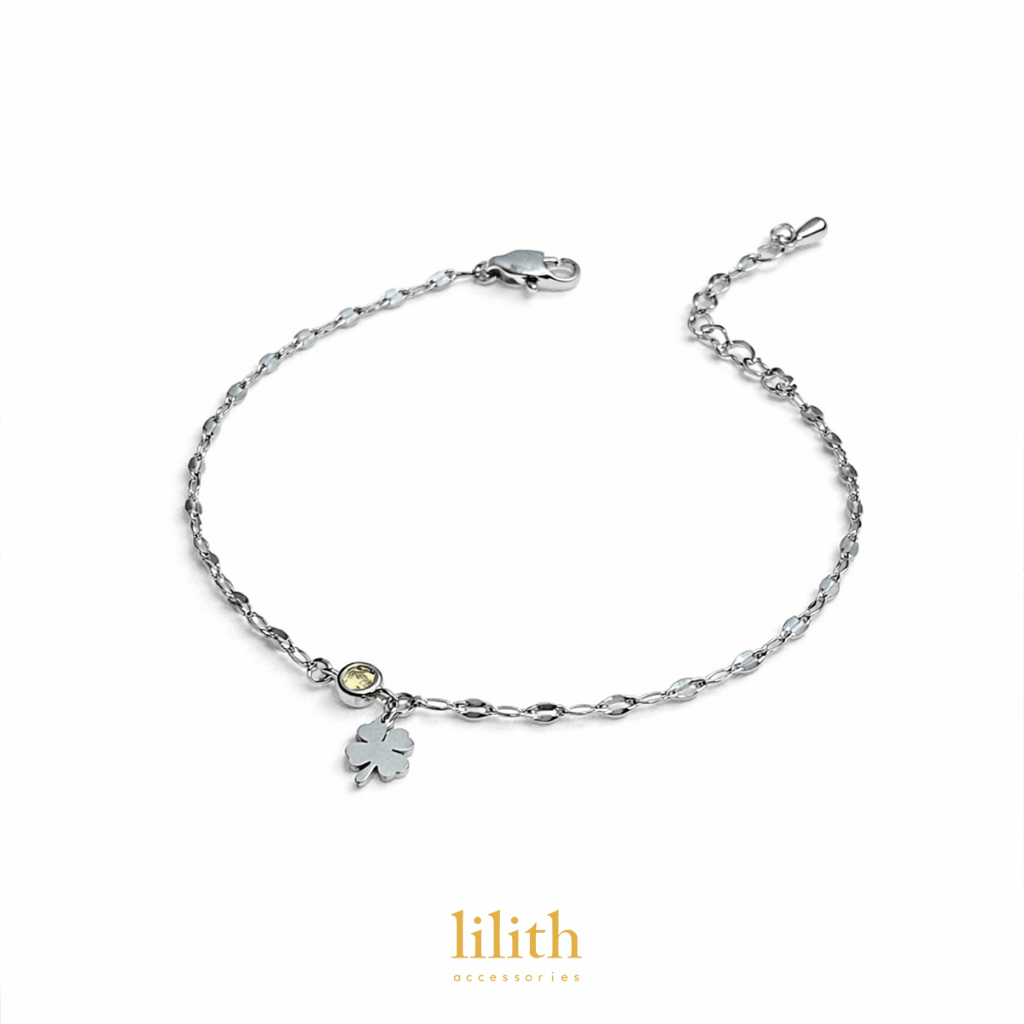 Lilith - Lucky clover Bracelet (Silver) สร้อยข้อมือ จี้ใบคลเวอร์