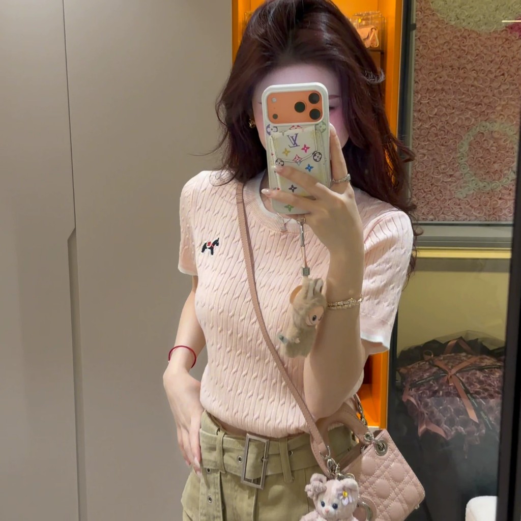 GAKKI A726# [พร้อมส่ง] เสื้อไหมพรมแขนสั้น ปักลายม้าสไตล์เกาหลี ขอบตัดสี เสื้อผ้าร่องถักลายเคเบิล เนื้อนุ่มยืดได้เยอะมาก