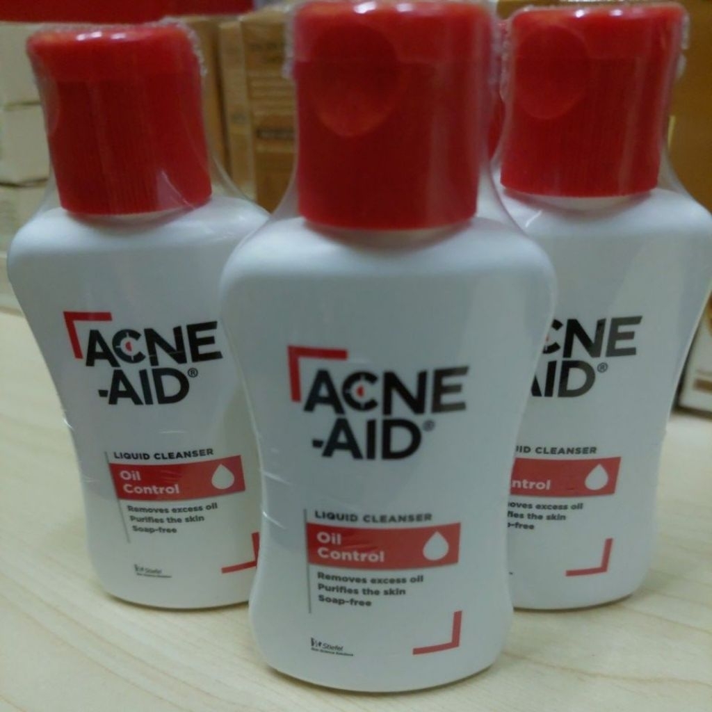 แอคเน่ เอด ฝาแดง เจลล้างหน้า สิว ผิวมัน สิวผื่น Acne-Aid liquid cleanser 50g