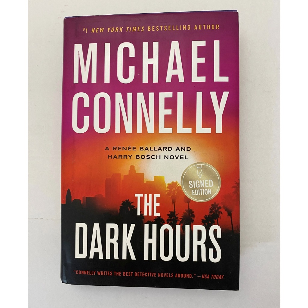 The Dark Hours (Book 4)/ Signed Edition [หนังสือมือสองภาษาอังกฤษ]