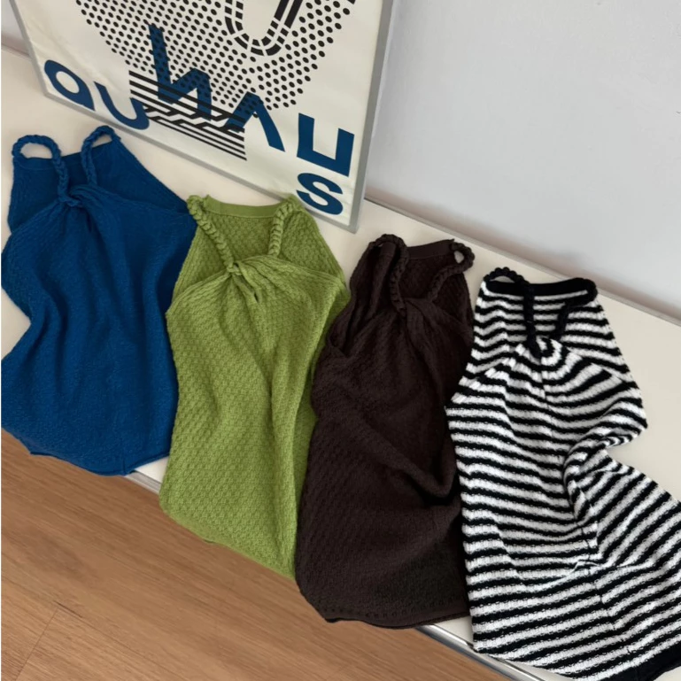 Pia top เสื้อคล้องคอไหมพรม (งาน Pia Handmade) Free Size ผ้าไหมพรมนุ่มยืดได้เยอะมาก AOMMKO- S133