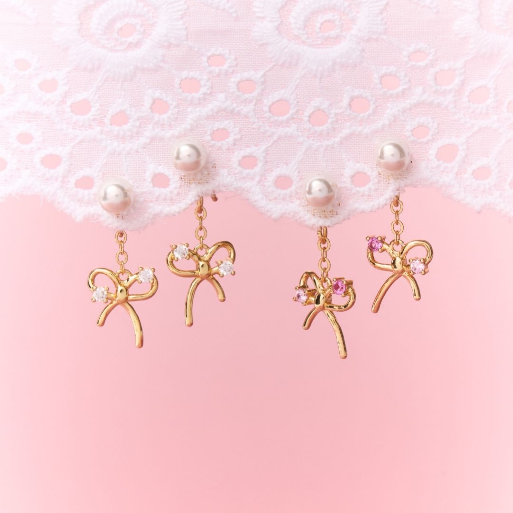 Petite Olivia Ribbon Drop ต่างหูไข่มุกห้อยโบว์ใส่ได้ 2 แบบ