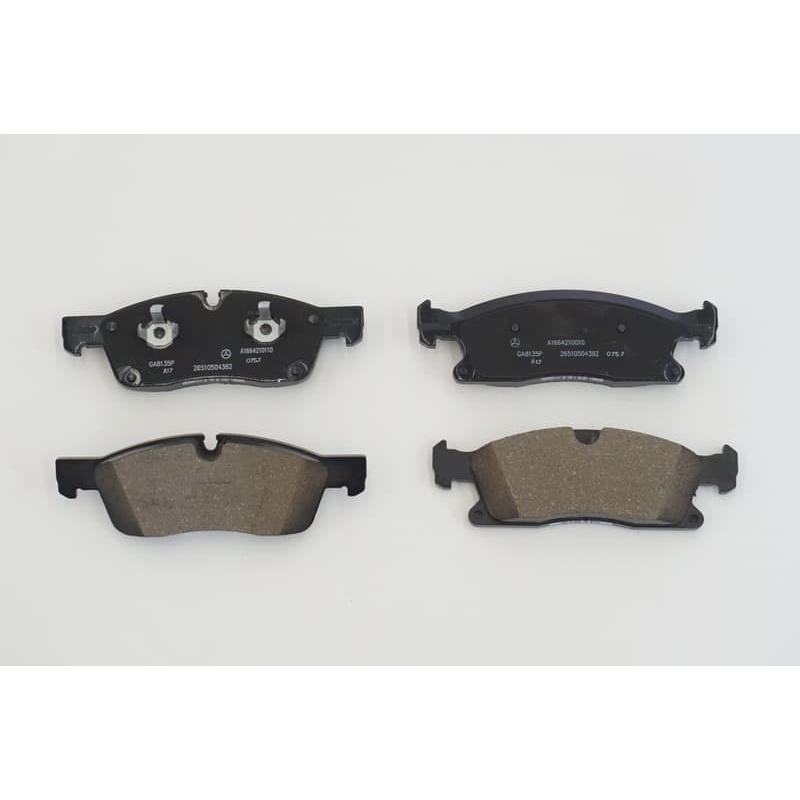 Original Mercedes Benz ML 250 BlueTec 4MATIC front and rear brake pads, A0004208804 A0004208704