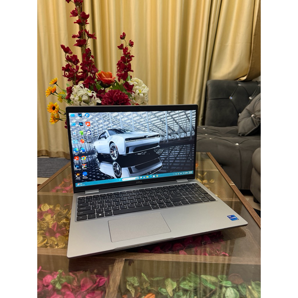 notebook dell จอใหญ่ 15.6 ram32gb i7 gen11