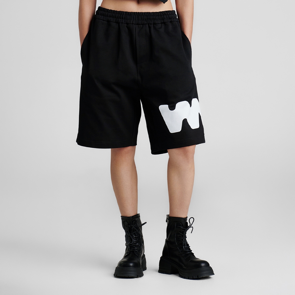 WYN กางเกงขาสั้น Unisex เอวกลาง (เอวยางยืด) สีดำ YCJZ002