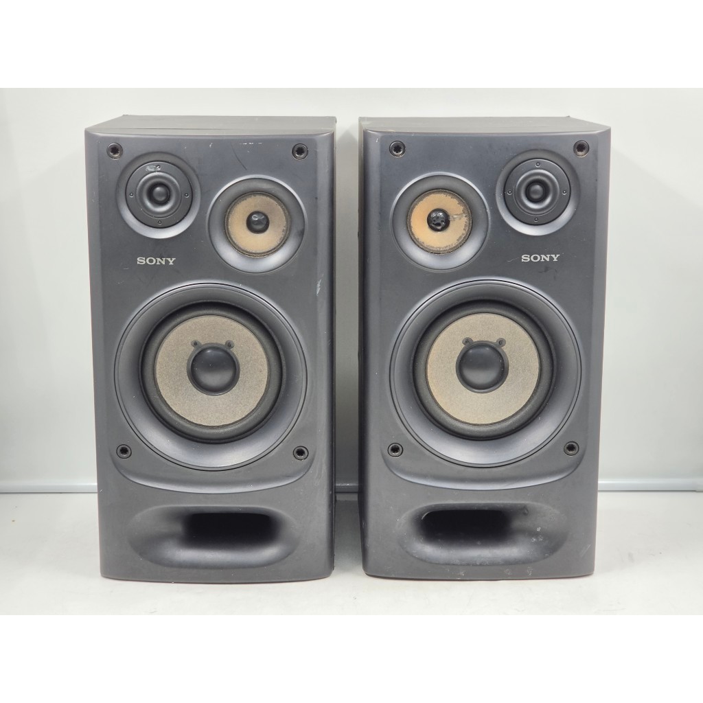 BL2 ลำโพงญี่ปุ่นมือสอง 1 คู่ (281-282) SONY SS-J570AV 100W 6 โอห์ม Woofer 4.5 นิ้ว Size ตู้ 20.5x22x