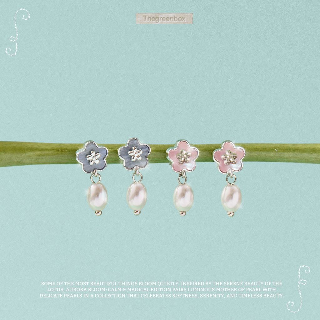 ต่างหู Aurora Bloom Pearl Drop Earrings ก้านเงินแท้ S925 - The Green Box