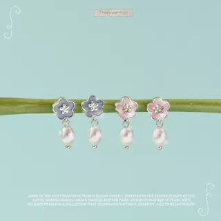 ต่างหู Aurora Bloom Pearl Drop Earrings ก้านเงินแท้ S925 - The Green Box