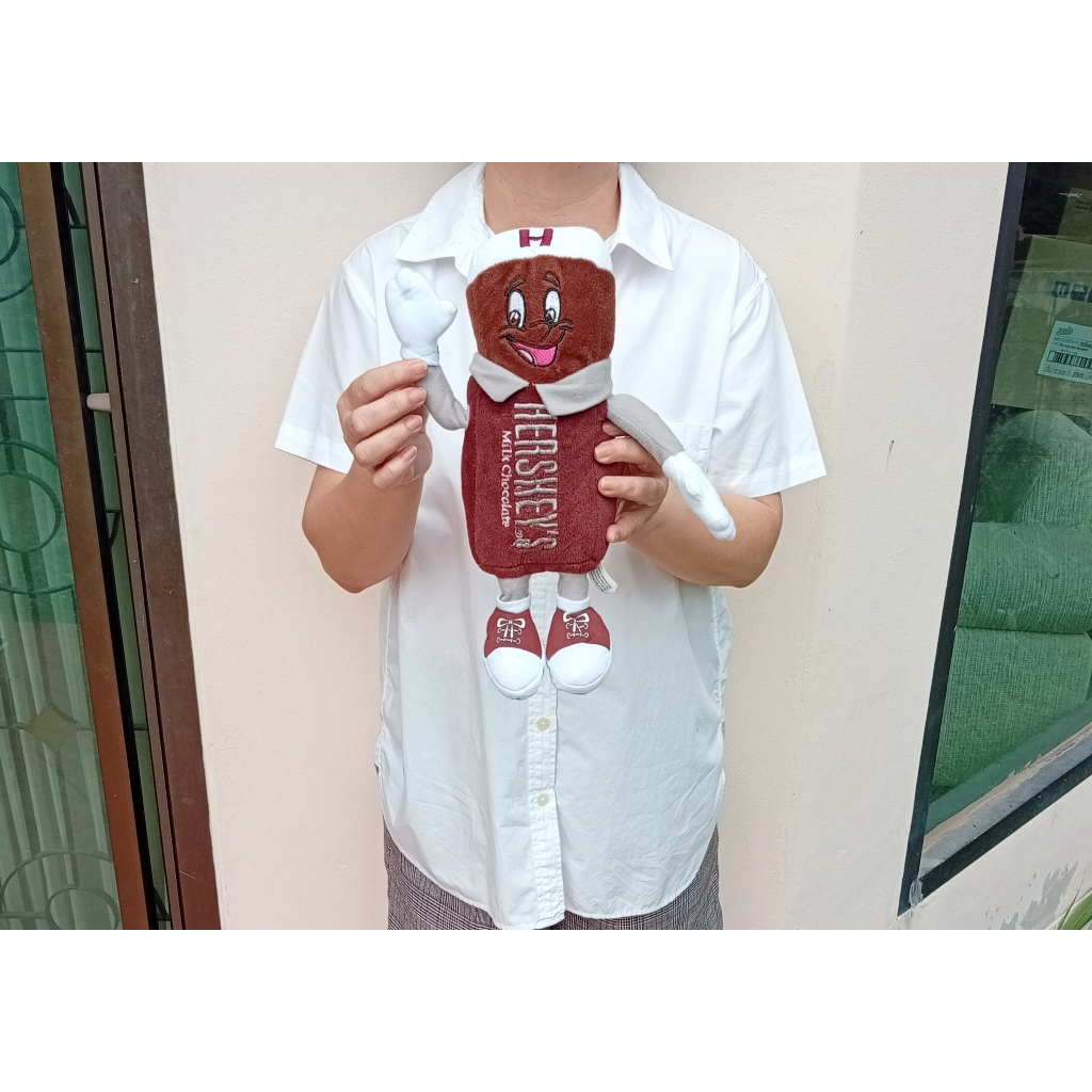 ตุ๊กตา Hershey's Chocolate Bar Doll ขนาด 12 นิ้ว ป้าย Hershey's