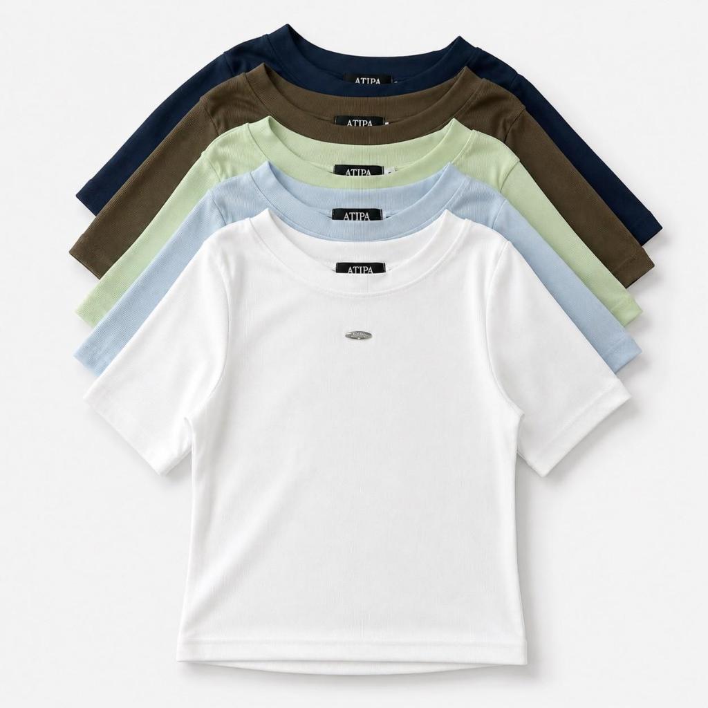 Atipashop - Element Tee เสื้อยืดแขนสั้น คอกลม ติดโลโก้โลหะ กลางอก ผ้าร่องบาง