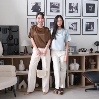 Lawyer Store [ 5201836 ] เสื้อคอกลม แขนสั้น ผ้าเงา ผ้าซิลซาตินพรีเมี่ยม เล่นแสง ไม่หนากินไป เสื้อคอกลม เสื้อผู้หญิง